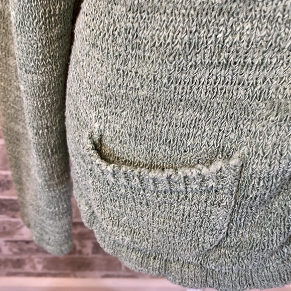 Calvin Klein Seafoam green button up collared sweater. Size L. Silk blend. - Picture 6 of 13